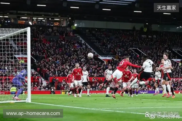 半场:富勒姆1-1水晶宫,恩凯蒂亚、哈里-威尔逊破门 半场:富勒姆1-1水晶宫,恩凯蒂亚、哈里-威尔逊破门
