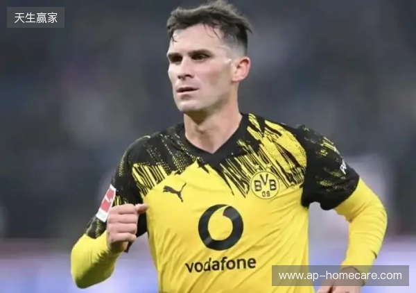 TA:布莱顿签格罗斯的转会费略低于200万欧元,有100万欧奖金