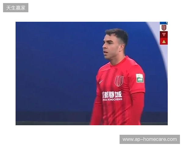 半场-成都蓉城暂0-0青岛海牛 罗慕洛、韦世豪中柱 韦林顿失良机