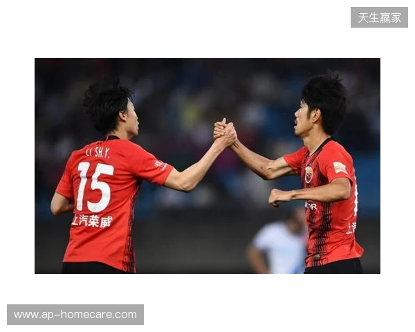 半场-玉昆暂3-0泰山 奥斯卡双响卡约闪击克雷桑中框+失误被断 半场-玉昆暂3-0泰山 奥斯卡双响卡约闪击克雷桑中框+失误被断