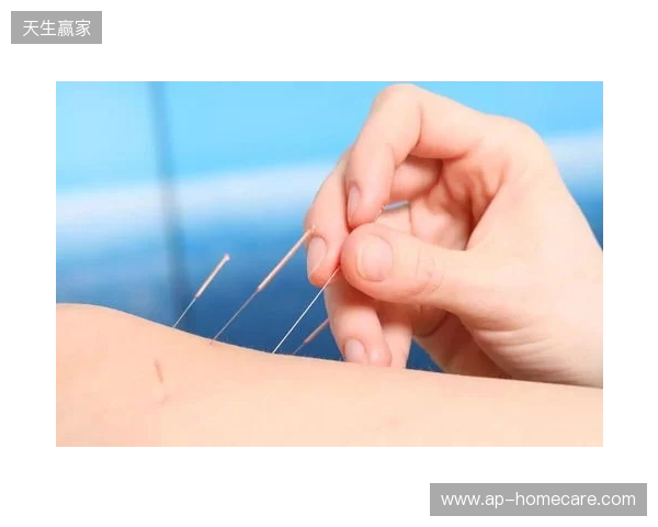 西班牙老中医？图片报：凯恩身体健康得益于长期坚持针灸